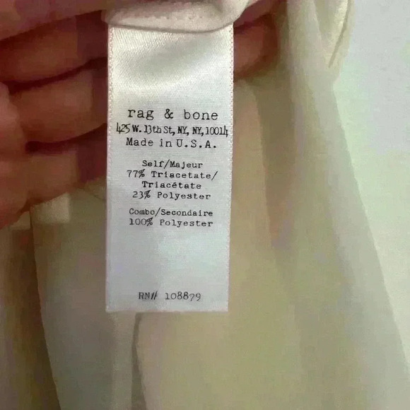 Rag & Bone White Cream Blouse- layers on back- Size Medium- Excellent Condition - Picture 3 of 4